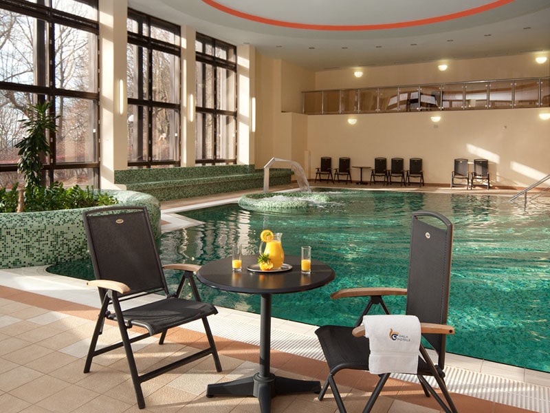 07. Bazén hotel Monty=Schwimmbad Hotel Monty